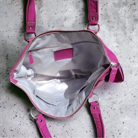 SOLD - Magenta Coach Poppy Tote - Picture 8 of 13
